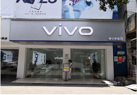 双江}做一个门店面广告招牌需要多少钱？
