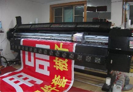 双江喷绘广告分辨率是多少？
